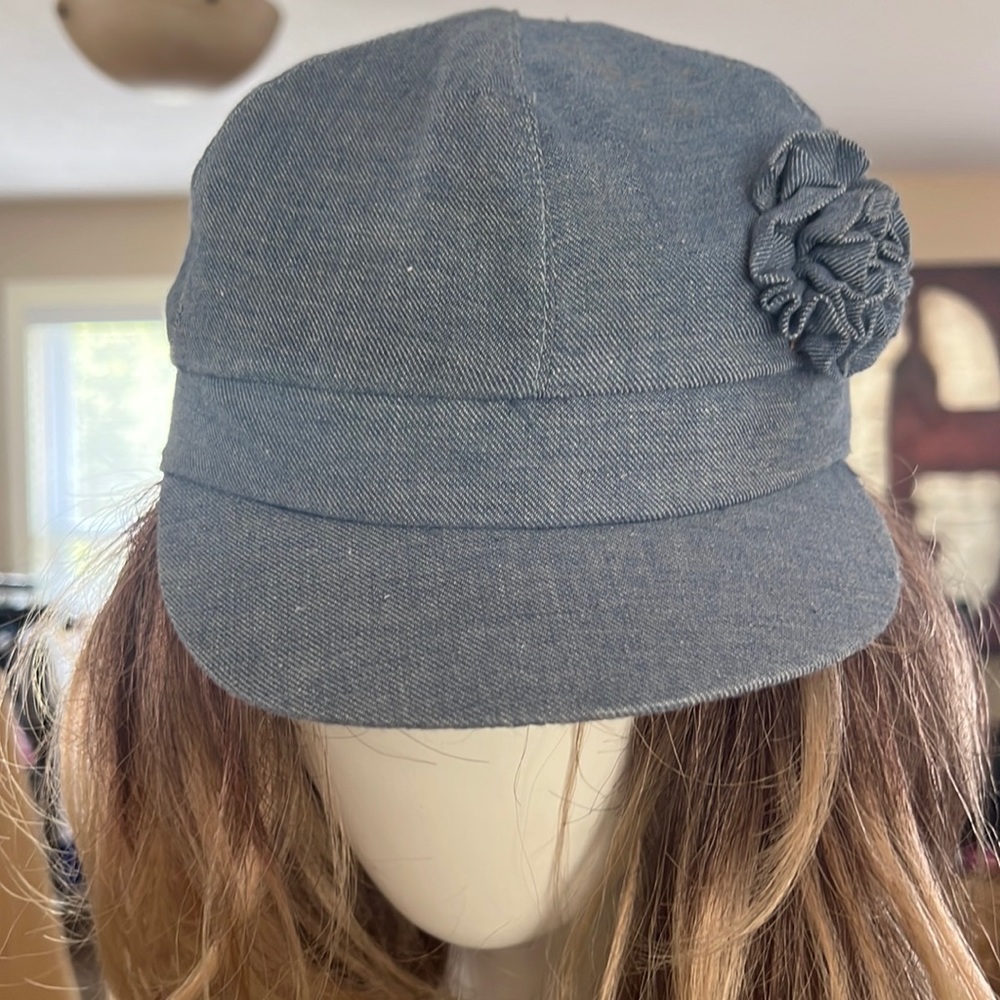 Relativity Chambray Hat With Floral Accent
